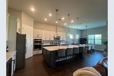 817 Seascape Place, Sarasota, FL 34240 - Photo 3