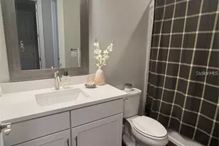 817 Seascape Pl, Sarasota, FL 34240 - Photo 33