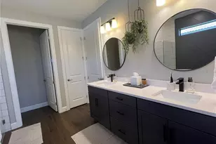 817 Seascape Pl, Sarasota, FL 34240 - Photo 21