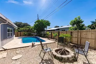 3716 Mundy Ridge Dr, Sarasota, FL 34233 - Photo 21