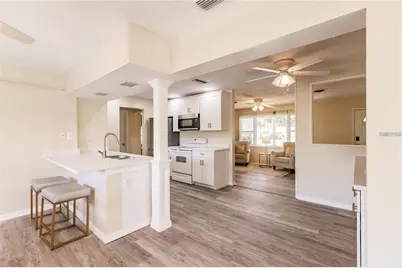 3716 Mundy Ridge Drive, Sarasota, FL 34233 - Photo 5
