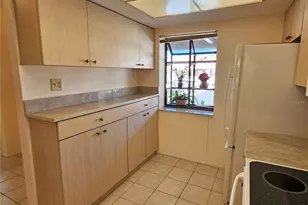 756 Avenida Estancia, Venice, FL 34292 - Photo 29