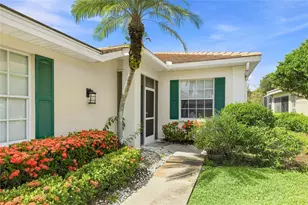 832 Tartan Dr, Venice, FL 34293 - Photo 3