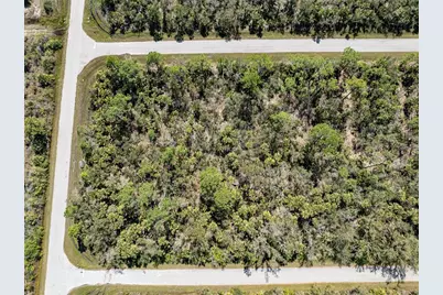 14250 Hydrangea Avenue, Port Charlotte, FL 33953 - Photo 9