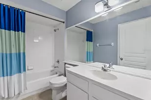 324 Langholm Dr, Venice, FL 34293 - Photo 31