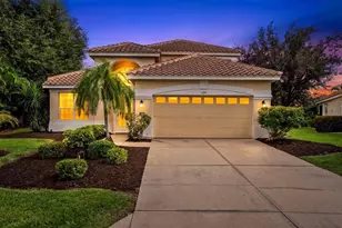 324 Langholm Dr, Venice, FL 34293 - Photo 35
