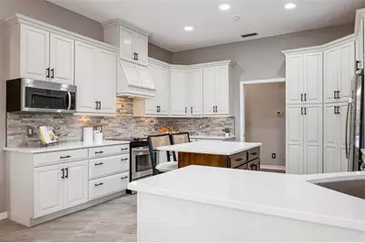 434 Tremingham Way, Venice, FL 34293 - Photo 13