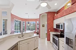 401 Marsh Creek Rd, Venice, FL 34292 - Photo 35