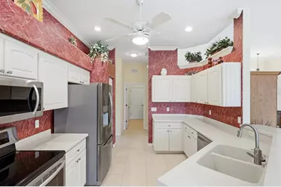 401 Marsh Creek Road, Venice, FL 34292 - Photo 33