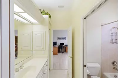 401 Marsh Creek Road, Venice, FL 34292 - Photo 57