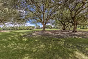 228 Vestavia Dr, Venice, FL 34292 - Photo 9