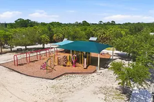1007 Olympia Rd, Venice, FL 34293 - Photo 57
