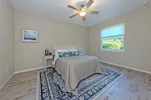 11670 Parrotfish St, Venice, FL 34292 - Photo 15