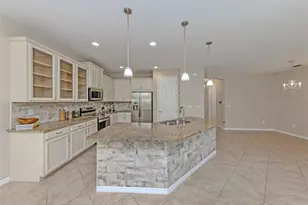 11670 Parrotfish St, Venice, FL 34292 - Photo 9