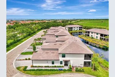 5632 Summit Pointe Circle #104, Bradenton, FL 34210 - Photo 5