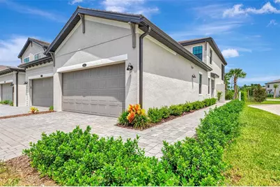 5632 Summit Pointe Circle #104, Bradenton, FL 34210 - Photo 7