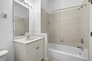 703 Triano Cir, Venice, FL 34292 - Photo 21