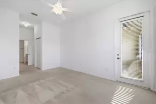 703 Triano Cir, Venice, FL 34292 - Photo 15