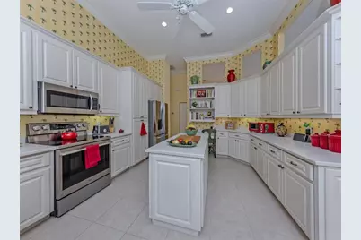 331 Otter Creek Drive, Venice, FL 34292 - Photo 9