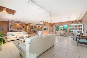 1115 Bayshore Dr, Englewood, FL 34223 - Photo 25