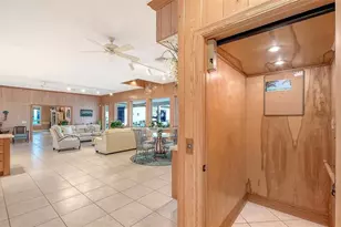 1115 Bayshore Dr, Englewood, FL 34223 - Photo 55