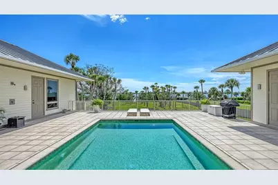 1115 Bayshore Drive, Englewood, FL 34223 - Photo 7
