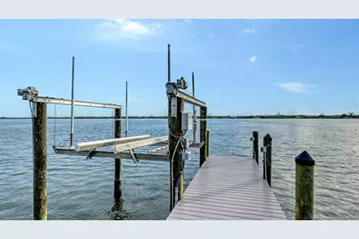 1115 Bayshore Drive, Englewood, FL 34223 - Photo 5