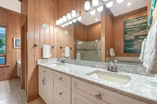 1115 Bayshore Dr, Englewood, FL 34223 - Photo 31