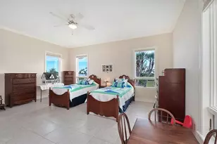 1115 Bayshore Dr, Englewood, FL 34223 - Photo 45