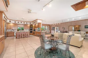 1115 Bayshore Dr, Englewood, FL 34223 - Photo 57