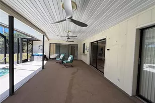 386 Pineview Dr, Venice, FL 34293 - Photo 25
