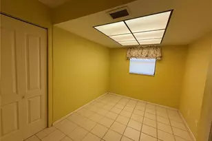 386 Pineview Dr, Venice, FL 34293 - Photo 29