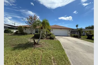 386 Pineview Drive, Venice, FL 34293 - Photo 1