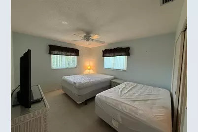 386 Pineview Drive, Venice, FL 34293 - Photo 27