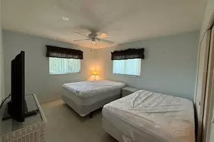 386 Pineview Dr, Venice, FL 34293 - Photo 27