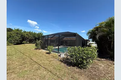 386 Pineview Drive, Venice, FL 34293 - Photo 31