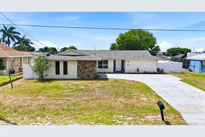 814 Ellicott Circle NW, Port Charlotte, FL 33952 - Photo 15