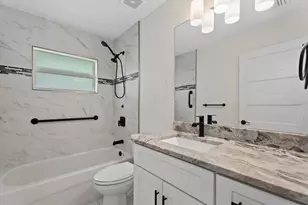 120 Crevalle Rd, Rotonda West, FL 33947 - Photo 27