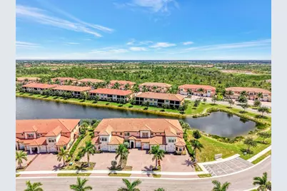 10212 Staggerbush Drive #202, Venice, FL 34293 - Photo 3