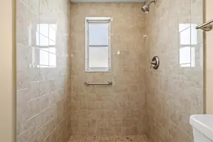 1317 Fir Ave, Venice, FL 34285 - Photo 23