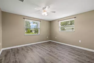 1317 Fir Ave, Venice, FL 34285 - Photo 25