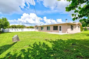 1317 Fir Ave, Venice, FL 34285 - Photo 49