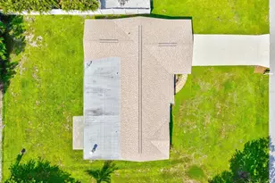 1317 Fir Ave, Venice, FL 34285 - Photo 57