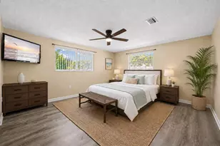 1317 Fir Ave, Venice, FL 34285 - Photo 19
