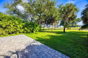 338 Boundary Blvd, Rotonda West, FL 33947 - Photo 31