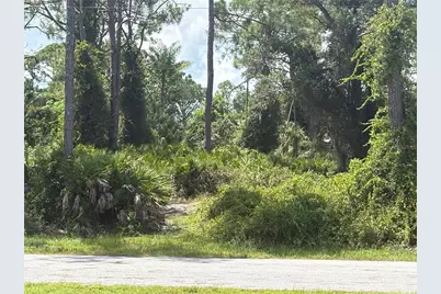 N Renault Cir, North Port, FL 34291 - Photo 1