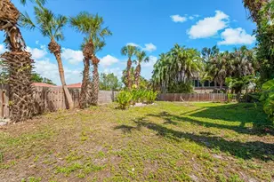 1209 Sea Plume Way, Sarasota, FL 34242 - Photo 59