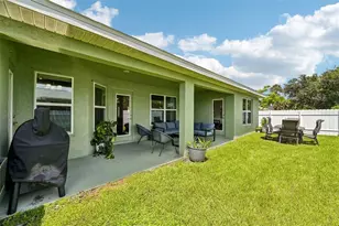 2718 N Chamberlain Blvd, North Port, FL 34286 - Photo 25