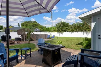 2828 Gulf Gate Drive, Sarasota, FL 34231 - Photo 33