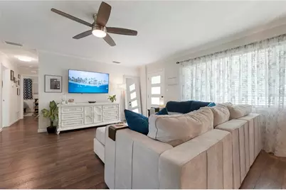 2828 Gulf Gate Drive, Sarasota, FL 34231 - Photo 11